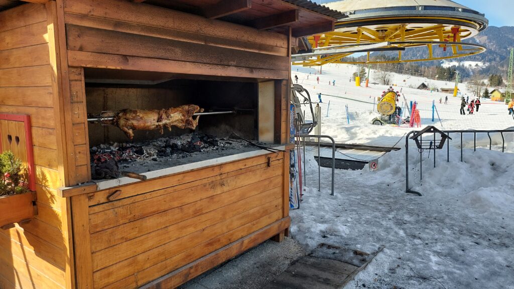 Kranjska-Gora-restoran Kekec-ražanj