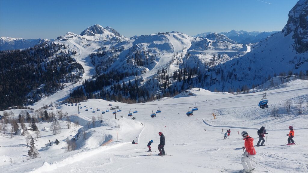 Pogled na skijaške staze u Nassfeldu