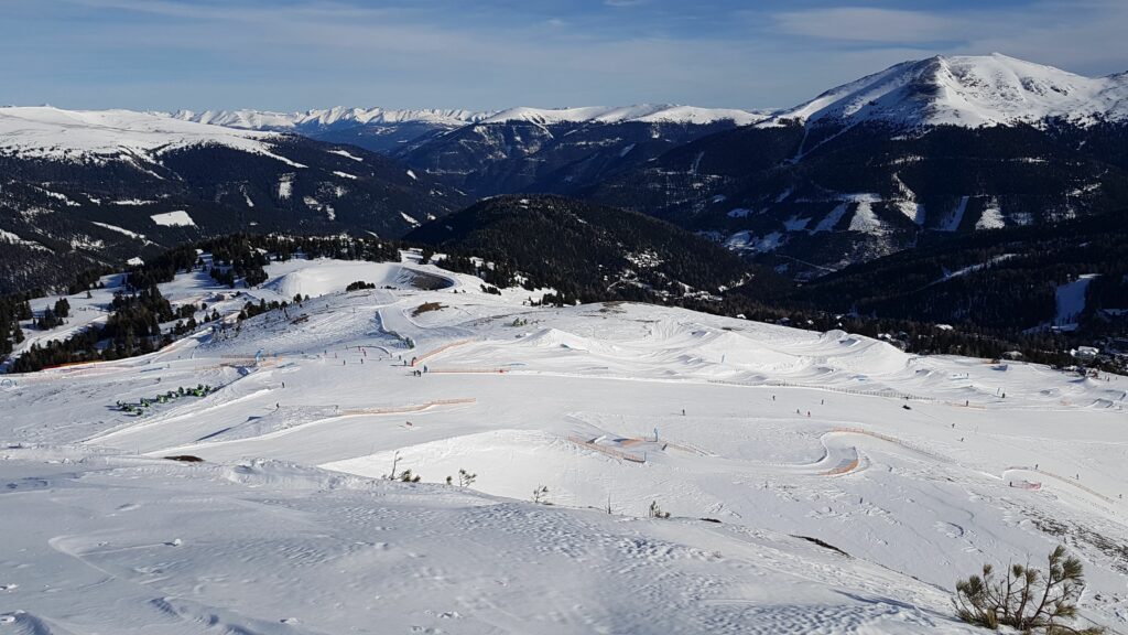 Turracher - ski staze i okolni alpski vrhovi